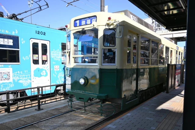 長崎電気軌道の長崎駅停留所