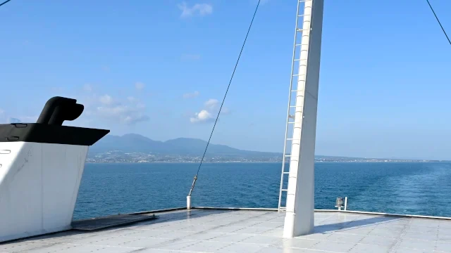 「長崎発、有明海を渡って熊本に行く」のアイキャッチ。有明フェリー展望デッキからの風景