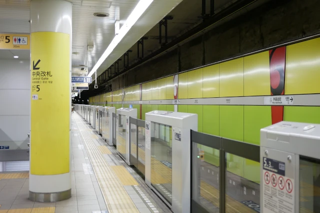 上野御徒町駅内部